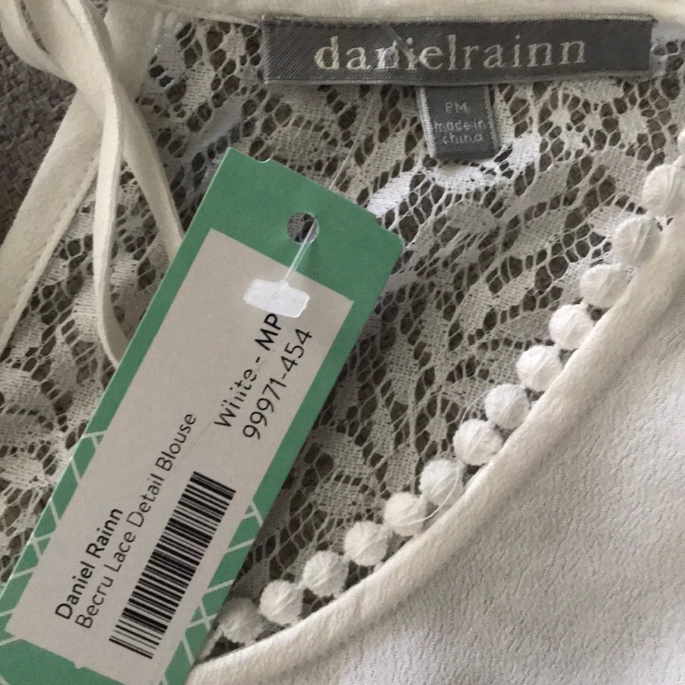 👚 NWT Daniel Rainn white blouse petite medium - Picture 3 of 7